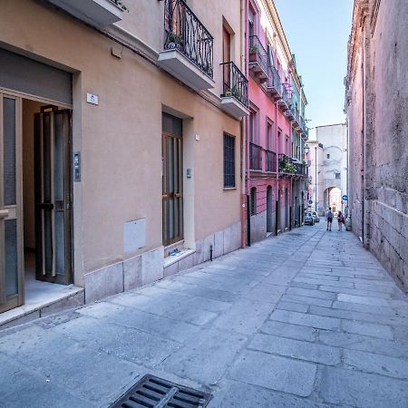 Little Diamond - City Centre Apartment Cagliari Exterior photo